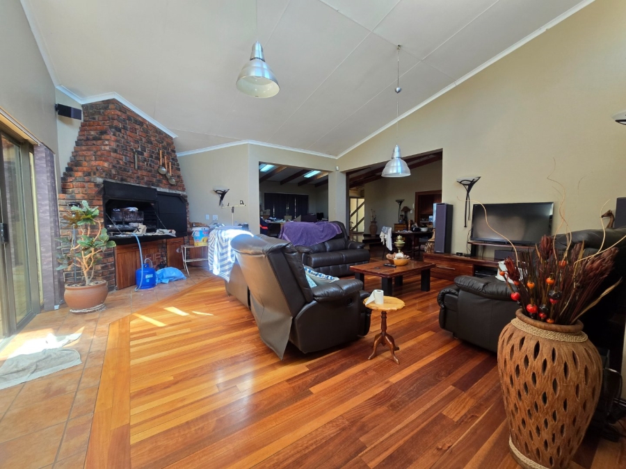 4 Bedroom Property for Sale in Dan Pienaar Free State